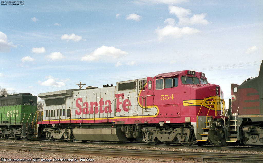 Santa Fe B40-8W 554